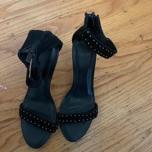JOIE black heels!